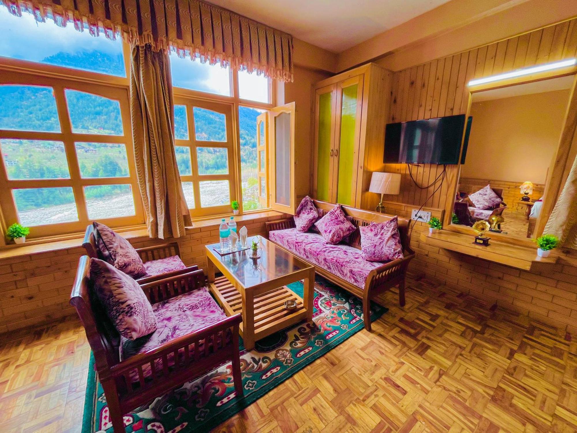 Hotel Hollywood Vibes #Riverview #Premium Rooms #Prime Location #Most Awarded #Parking #Top Rated #Open Terrace #Lawn #Best Selling Hotel In Manali Esterno foto