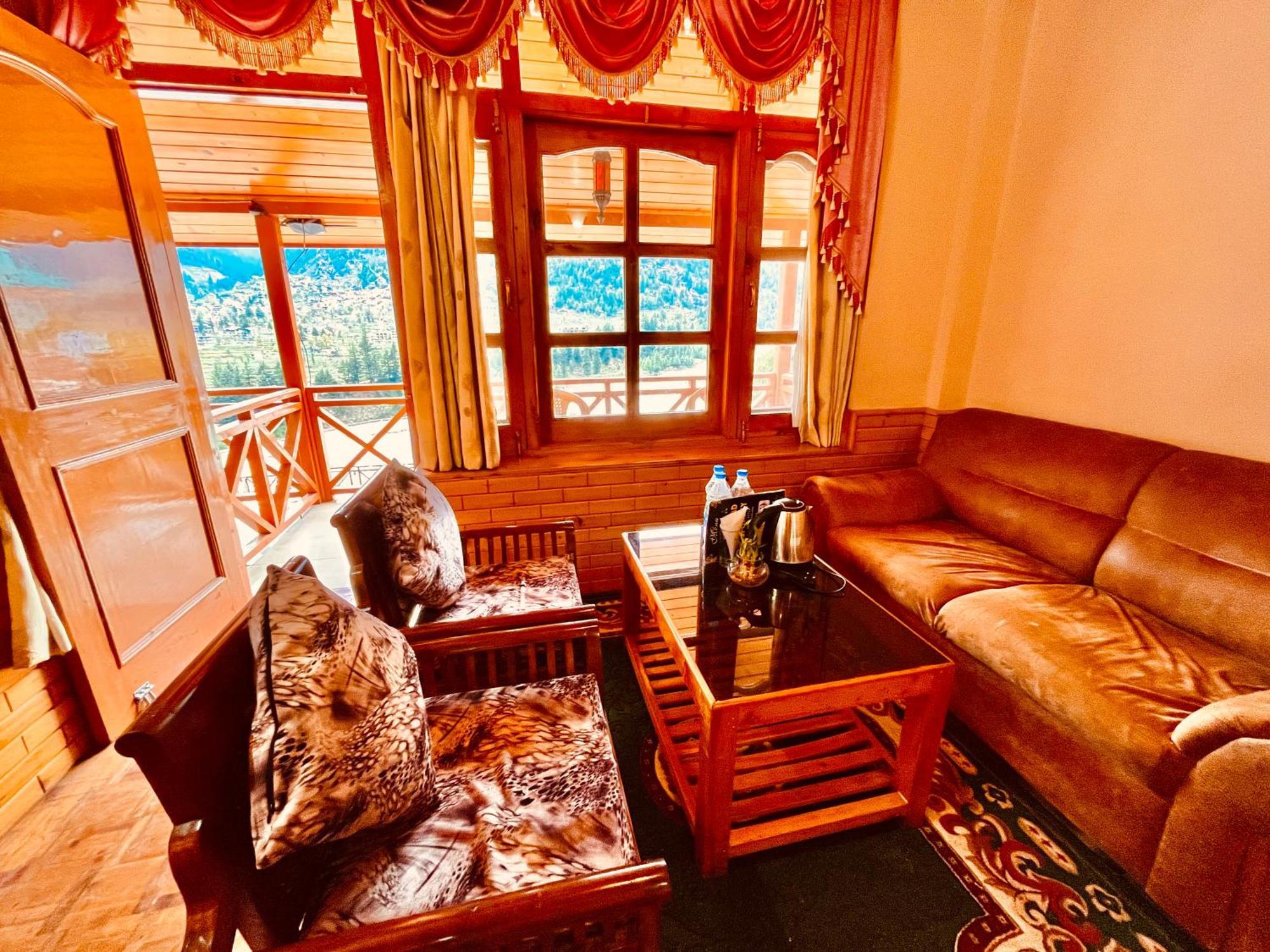 Hotel Hollywood Vibes #Riverview #Premium Rooms #Prime Location #Most Awarded #Parking #Top Rated #Open Terrace #Lawn #Best Selling Hotel In Manali Esterno foto