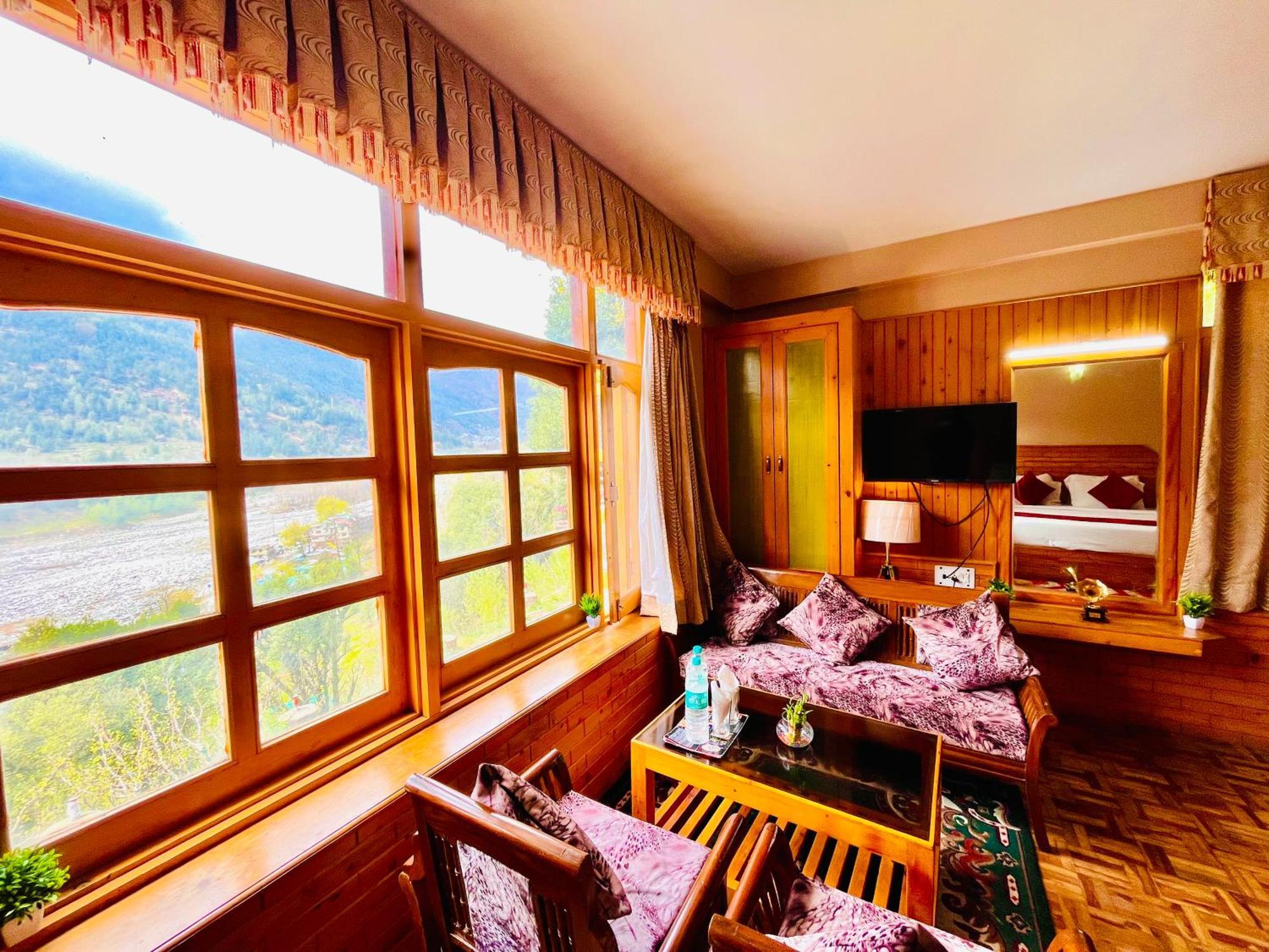 Hotel Hollywood Vibes #Riverview #Premium Rooms #Prime Location #Most Awarded #Parking #Top Rated #Open Terrace #Lawn #Best Selling Hotel In Manali Esterno foto