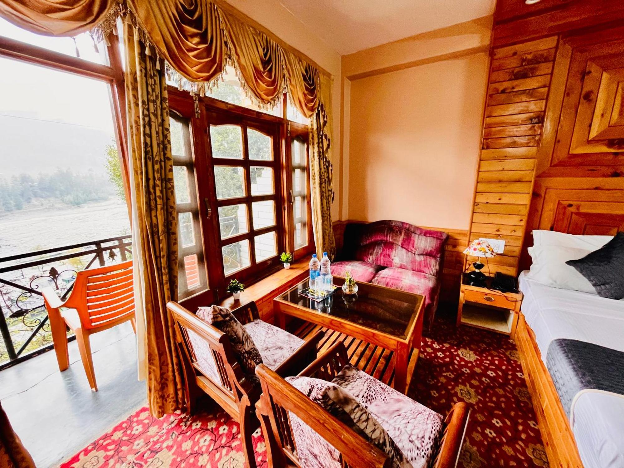 Hotel Hollywood Vibes #Riverview #Premium Rooms #Prime Location #Most Awarded #Parking #Top Rated #Open Terrace #Lawn #Best Selling Hotel In Manali Esterno foto
