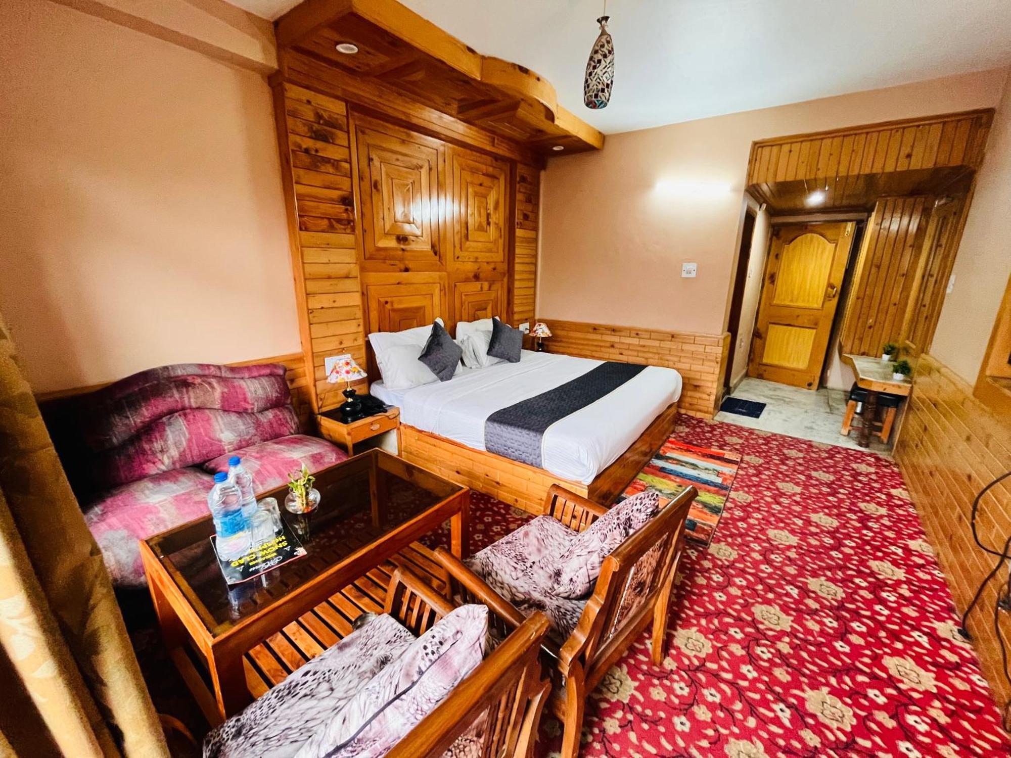 Hotel Hollywood Vibes #Riverview #Premium Rooms #Prime Location #Most Awarded #Parking #Top Rated #Open Terrace #Lawn #Best Selling Hotel In Manali Esterno foto